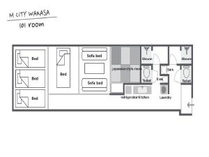 een indeling van een kamer met een badkamer bij Mcity in Wakasa in Naha