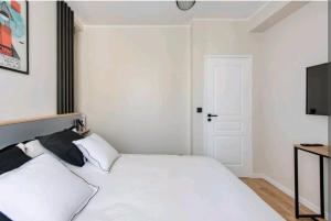 Fotografia z galérie ubytovania Appartement design et minimaliste prado castellane v destinácii Marseille