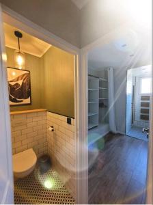 Fotografia z galérie ubytovania Appartement design et minimaliste prado castellane v destinácii Marseille