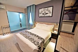 Postel nebo postele na pokoji v ubytování Diamond Inn