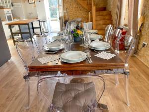 Gallery image of The cottage at Les Chouettes Tremolat in Trémolat