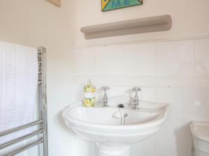 Et badeværelse på Oyster Cottage + 40 billeder