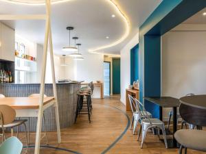Restaurace v ubytování ibis Styles Asnieres Centre