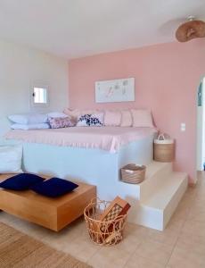 Posezení v ubytování Elefthia Syros Luxury House