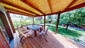 Balkon lub taras w obiekcie Botond haz