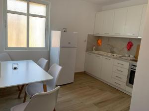 Noel’s apartment - Image 14