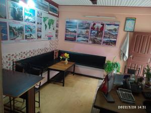 Zona de estar de HOTEL ICE VIEW POKHARA