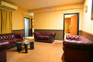 Posezení v ubytování ABJAD CROWN HOTEL
