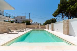 The swimming pool at or close to Villa Finibus Terrae