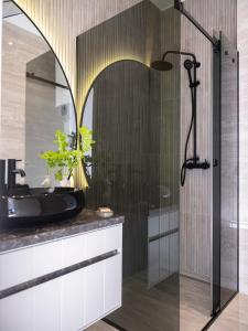 Phòng tắm tại Luxury 2 BD Apartment Ika Marie - Dubrovnik Old Town with Jacuzzi and Parking