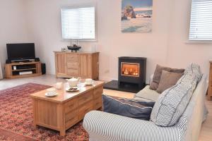 Gallery image of Loch Cottage in Stornoway