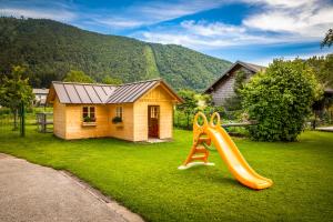 Nespecifikovaný výhled na hory nebo výhled na hory při pohledu z apartmánu