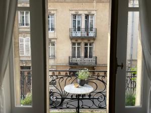 Fotografia z galérie ubytovania Cœur de ville, appartement de caractère v destinácii Nancy