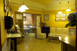 Posezení v ubytování Hostal Orejas
