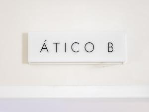 Certifikát, hodnocení, plakát nebo jiný dokument vystavený v ubytování PillowAbroad - Médano B