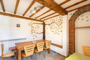 Posezení v ubytování Casa con jardín cerca de la playa El porton