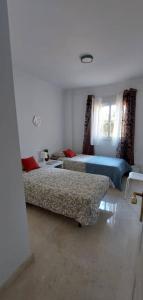 Cama o camas de una habitación en Apartment For Rent Marbella- Elviria Pino Golf