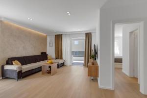 Posedenie v ubytovaní Apartman Roza, prekrasni novi apartman s parkingom