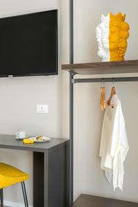TV a/nebo společenská místnost v ubytování Mori's Rooms