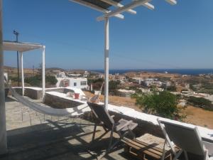 Balkón alebo terasa v ubytovaní Cycladic House