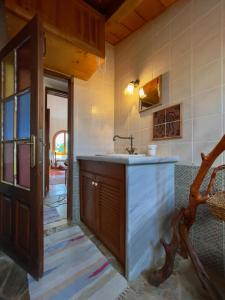 Fotografie z fotogalerie ubytování Villa Anta house by the sea v destinaci Lithakia + 37 fotografií