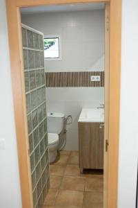 A bathroom at Camping Barraquetes