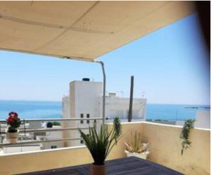 A general sea view or a sea view taken from Az apartmant