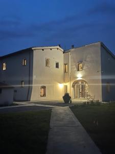 Budova, kde se bed and breakfast nachází