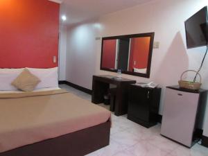 Gallery image of Oyster Plaza Hotel in Manila