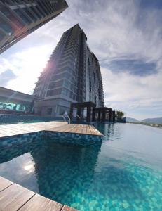 Πισίνα στο ή κοντά στο Kuantan Imperium seaview cityview by Avenzee