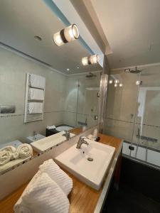 iH Hotels Milano Centrale Guest House