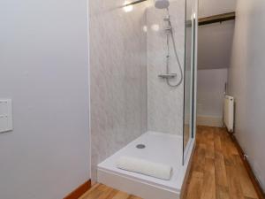 Et badeværelse på Elsworthy Farm Cottage + 14 billeder