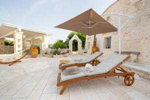 Bazén v ubytování Trullo Arteanima nebo v jeho okolí