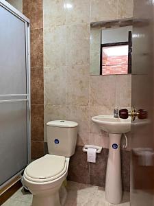 Ένα μπάνιο στο Apartamentos The Harbor Cali 302