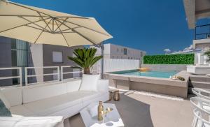 Galería fotográfica de Golden cell en Split 74 fotos más