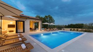 Fotografie z fotogalerie ubytování Villa Curitico v destinaci Kadumi