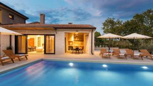 Fotografie z fotogalerie ubytování Villa Curitico v destinaci Kadumi