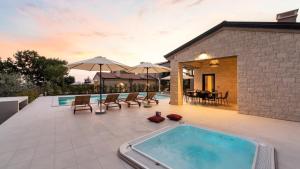Fotografie z fotogalerie ubytování Villa Curitico v destinaci Kadumi