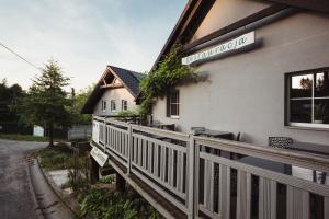 Budova, v ktorej sa ubytovanie bed & breakfast nachádza