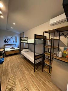 Gallery image of Grecos ART SKIATHOS in Skiathos Town