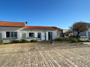 Zdjęcie z galerii obiektu Châtelaillon-Plage, maison de pêcheur en front de mer w mieście Châtelaillon-Plage