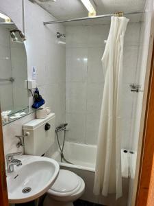 Koupelna v ubytování Santa Clara Porto