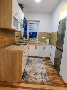 Eldhús eða eldhúskrókur á Apartman Lara