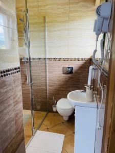 Kúpeľňa v ubytovaní APLIT GUEST HOUSE