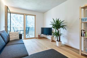 Telewizja i/lub zestaw kina domowego w obiekcie ROTUND-Nature_Mountain_Living
