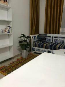 Зона вітальні в Cosy Appart - Central & Near main interest points