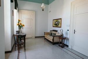 Posezení v ubytování Palazzo Scarciglia