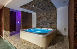 Fotografie z fotogalerie ubytování Amazing Home In Magliolo With Sauna v destinaci Magliolo