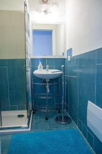 Phòng tắm tại Casa Capo Falcone - Terraced house with wonderful sea view -