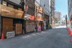 Galería fotográfica de HOSTEl IRODORI Dotonbori Minami en Osaka